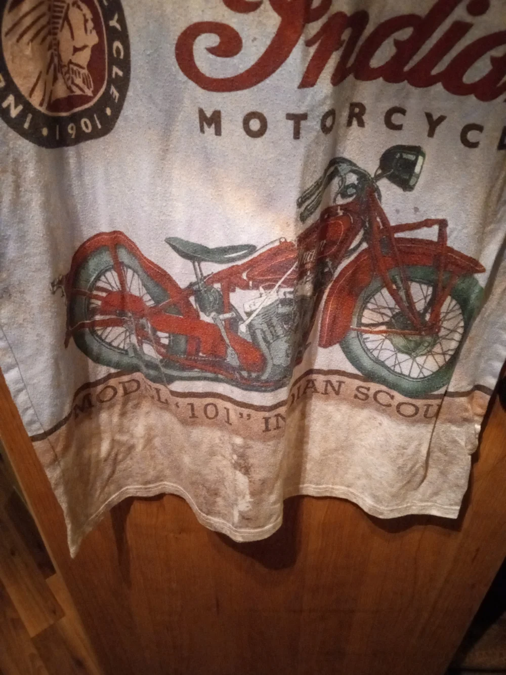Indian Motorcycle Model 101 Scout - Tan/Brown Vintage Graphic - Picture 4 of 7